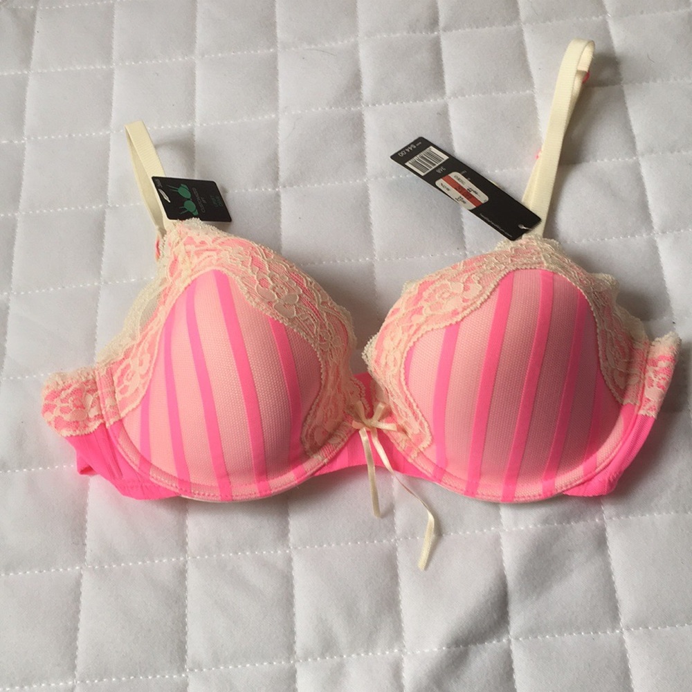 🌼NWT🌼 36B Heidi Klum Uplift Demi Bra